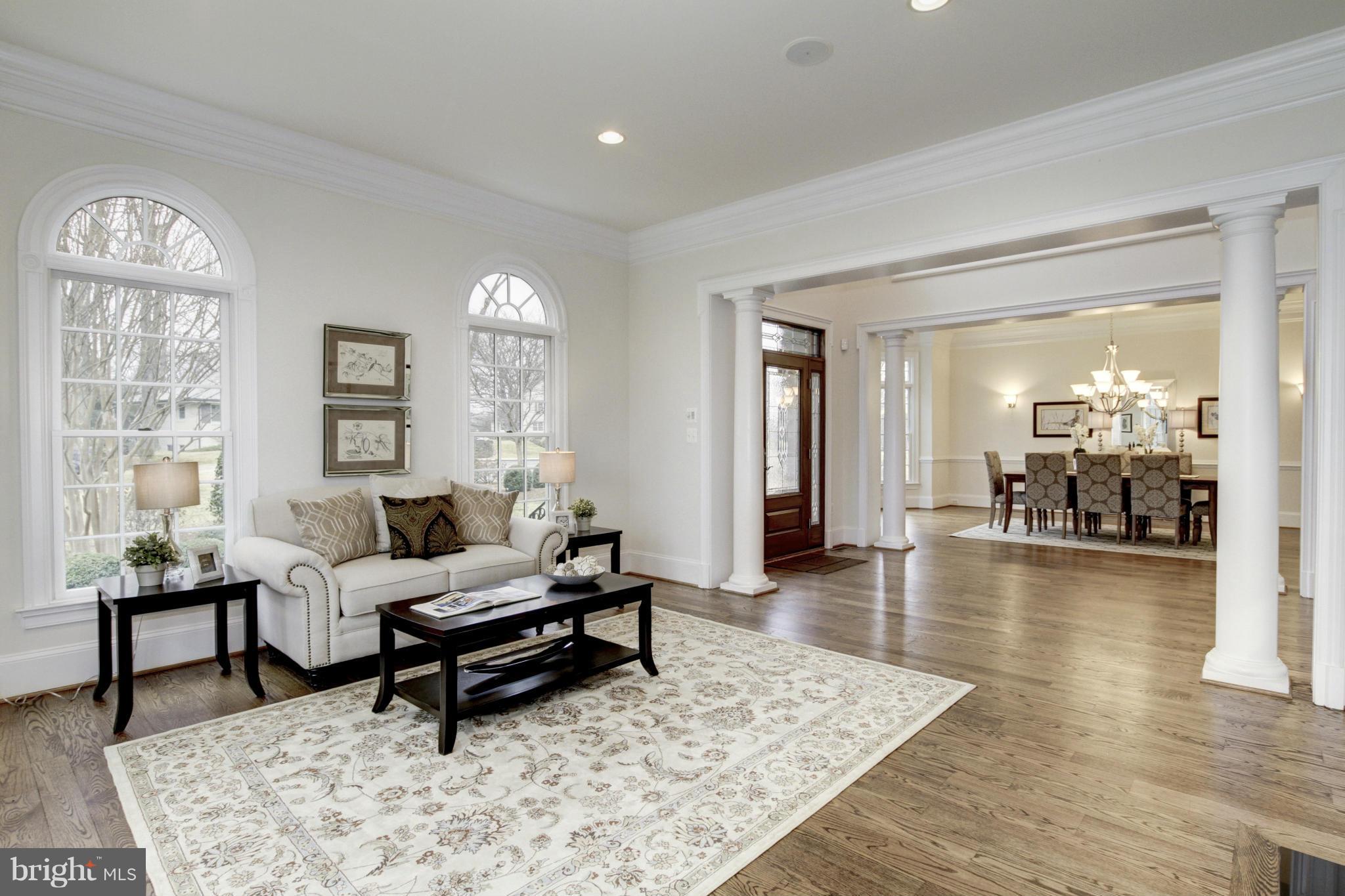 BELLEVUE FOREST - Residential