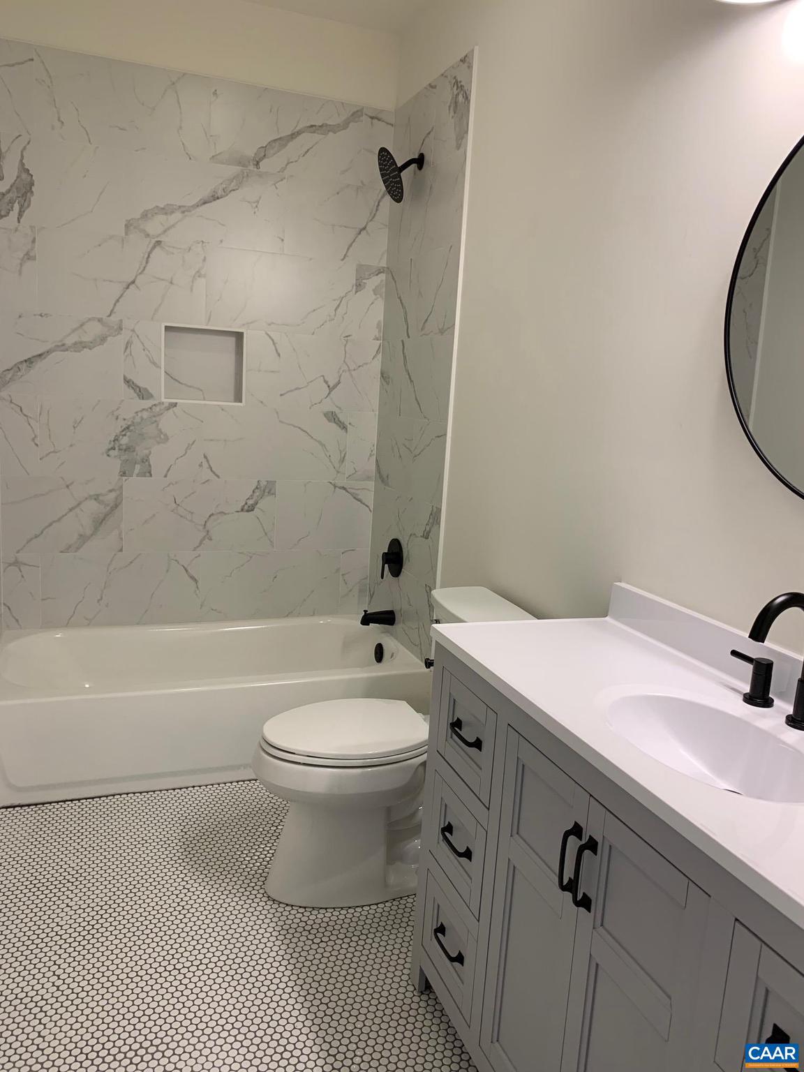 UNKNOWN - Residential Lease