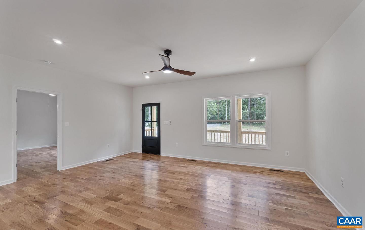 UNKNOWN - Residential Lease