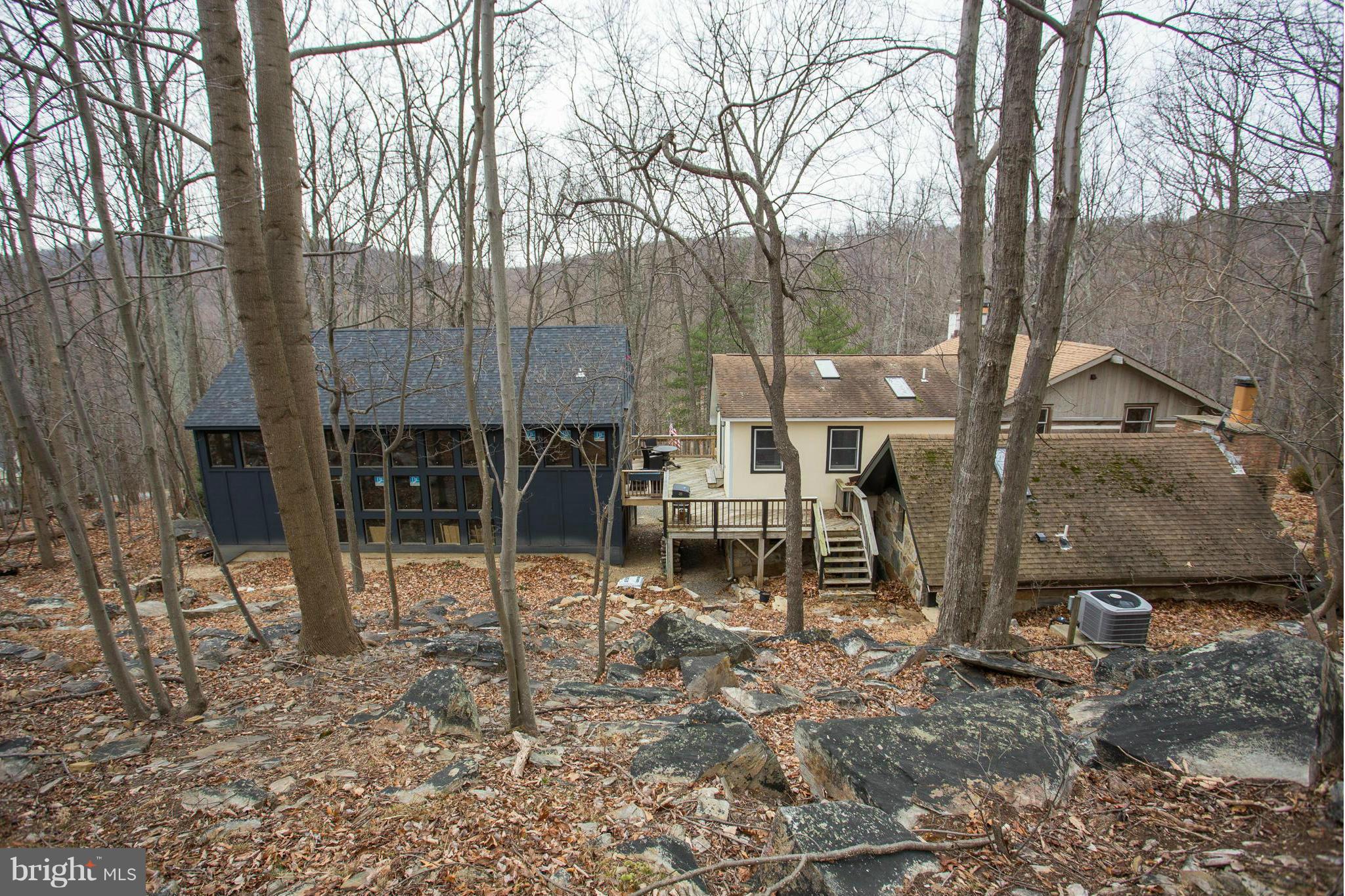 THE PLAINS - Residential