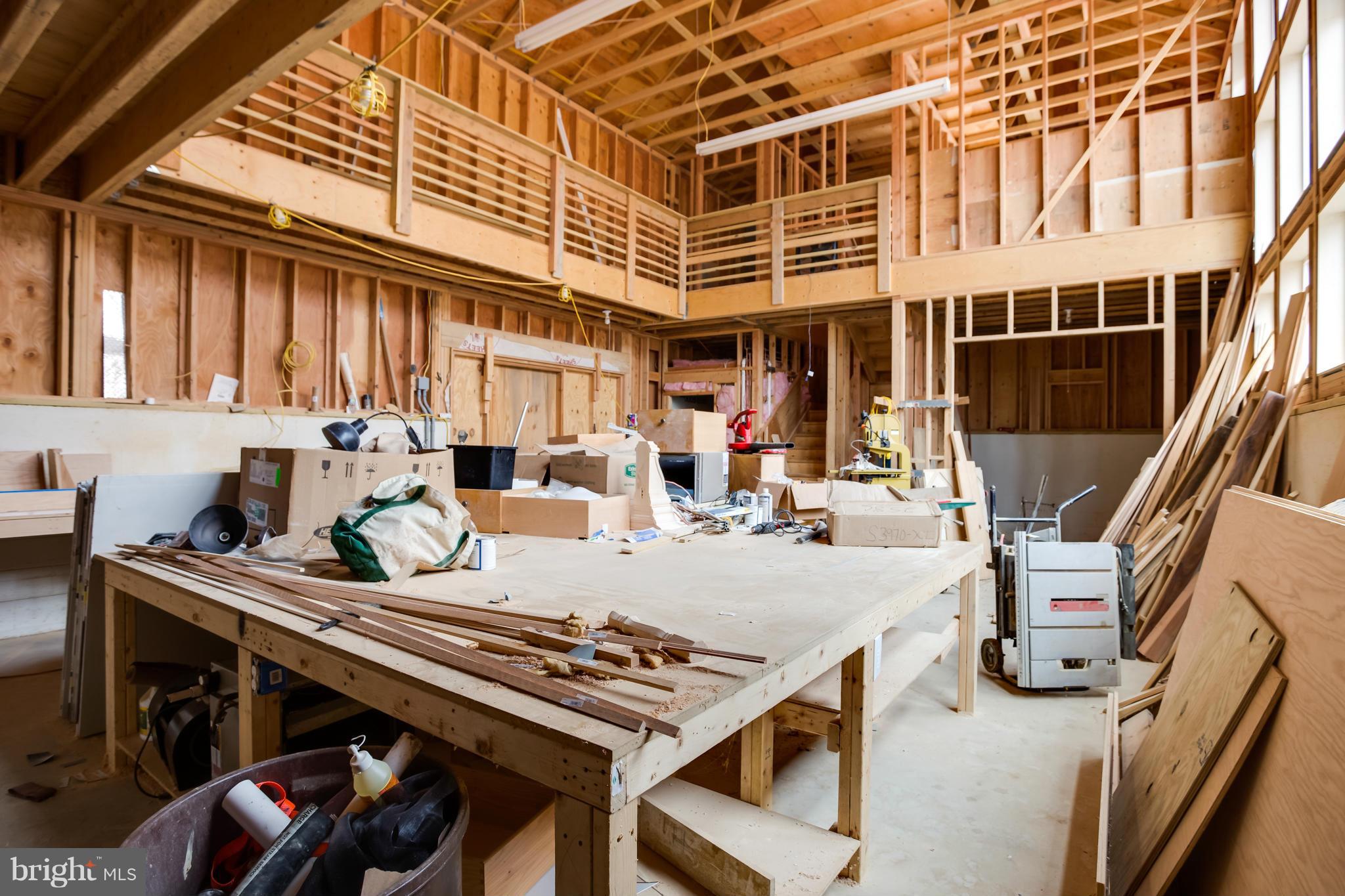 THE PLAINS - Residential