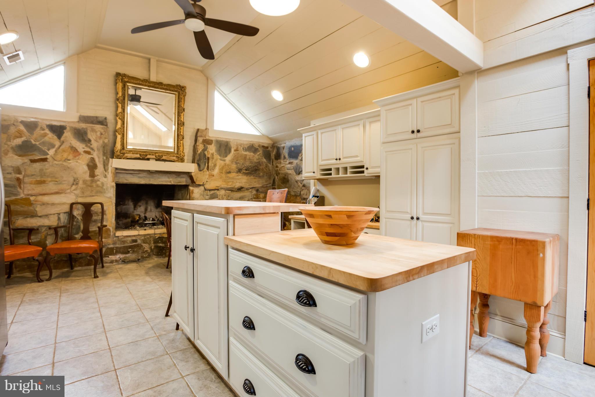 THE PLAINS - Residential