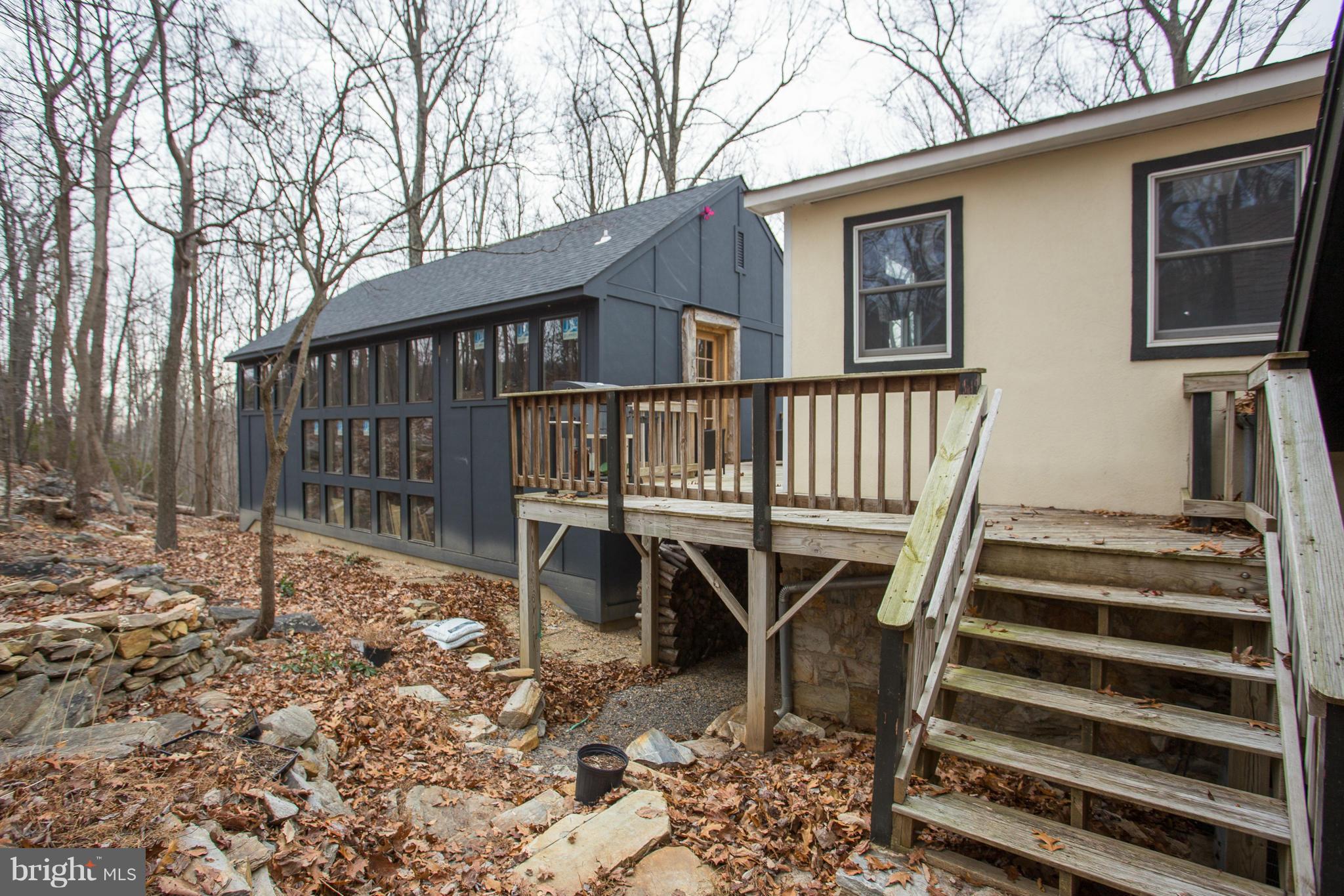 THE PLAINS - Residential