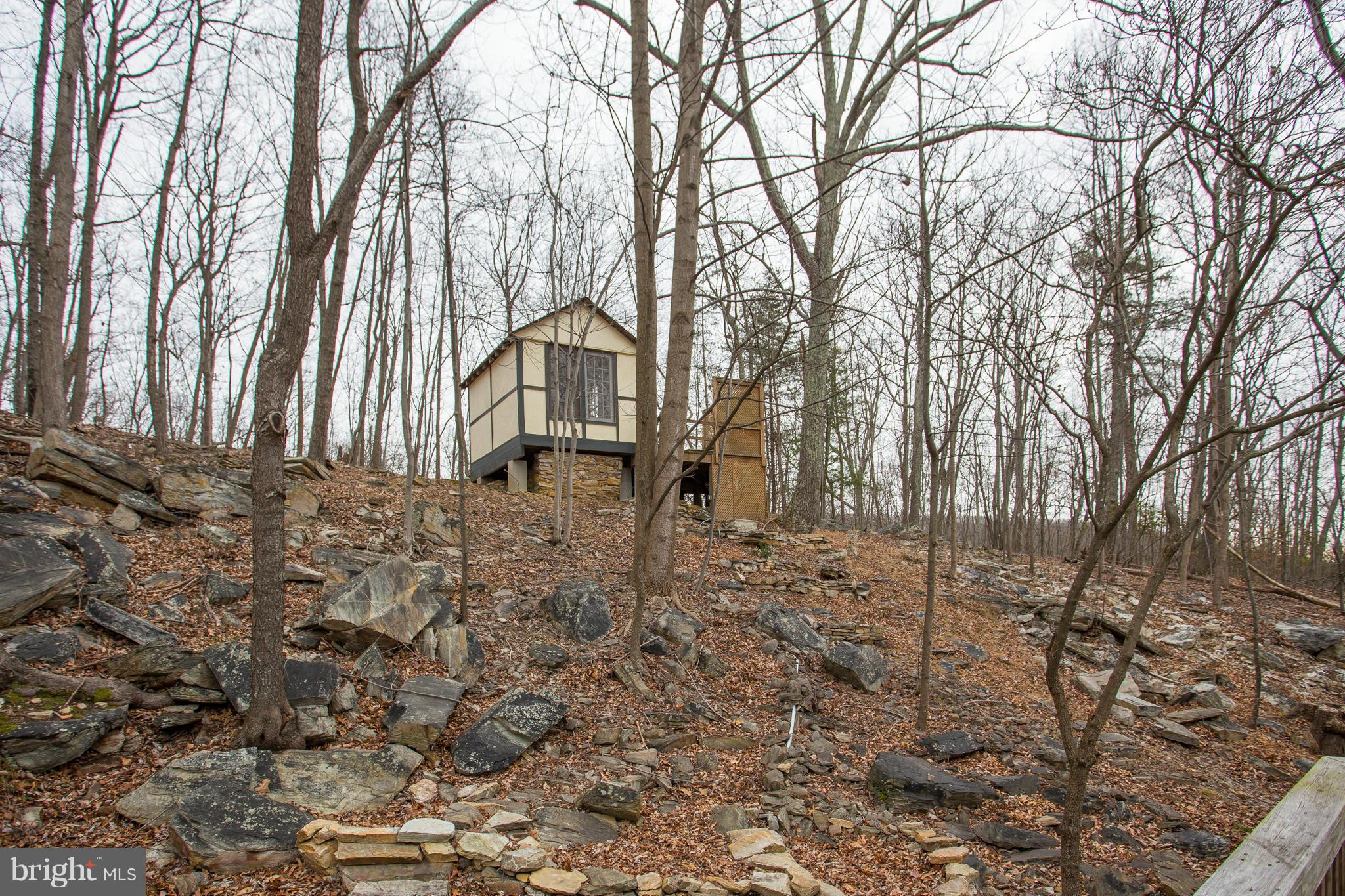 THE PLAINS - Residential