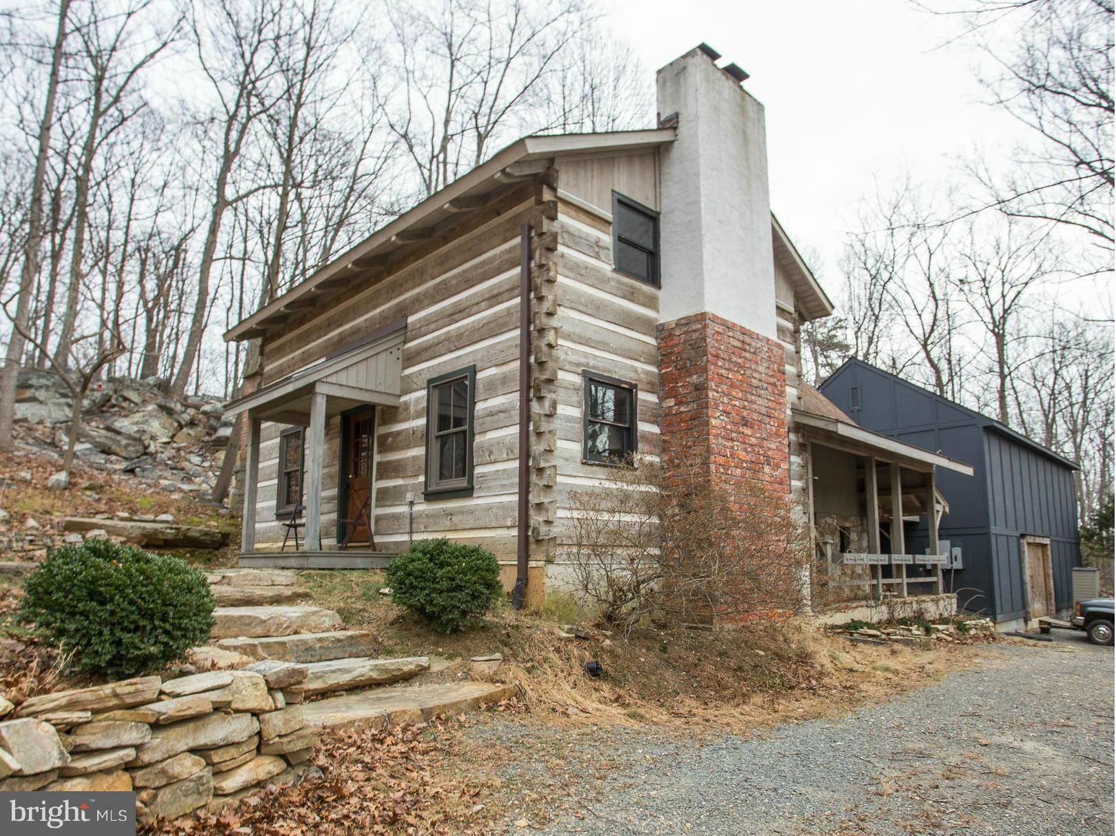 THE PLAINS - Residential