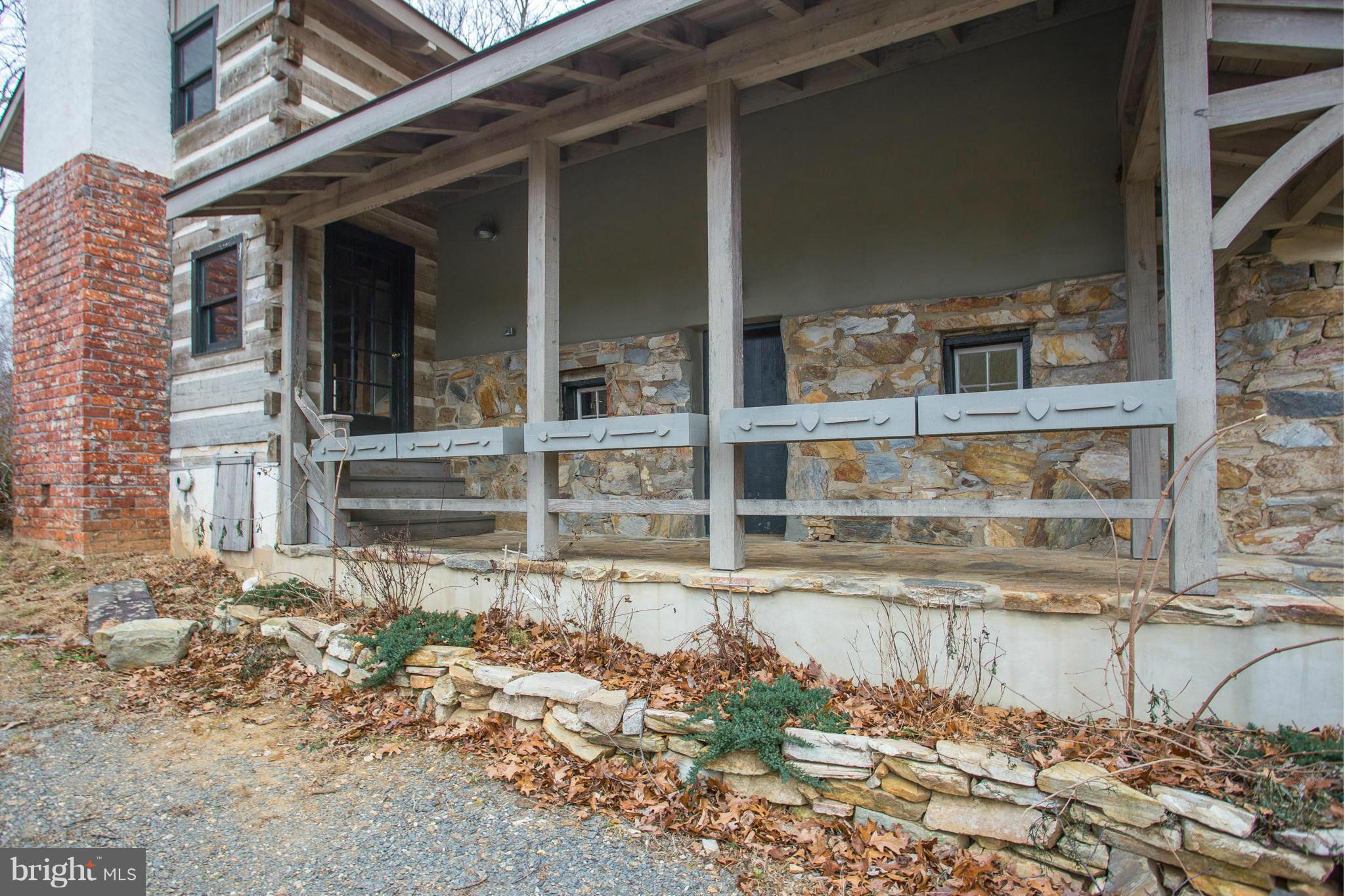 THE PLAINS - Residential