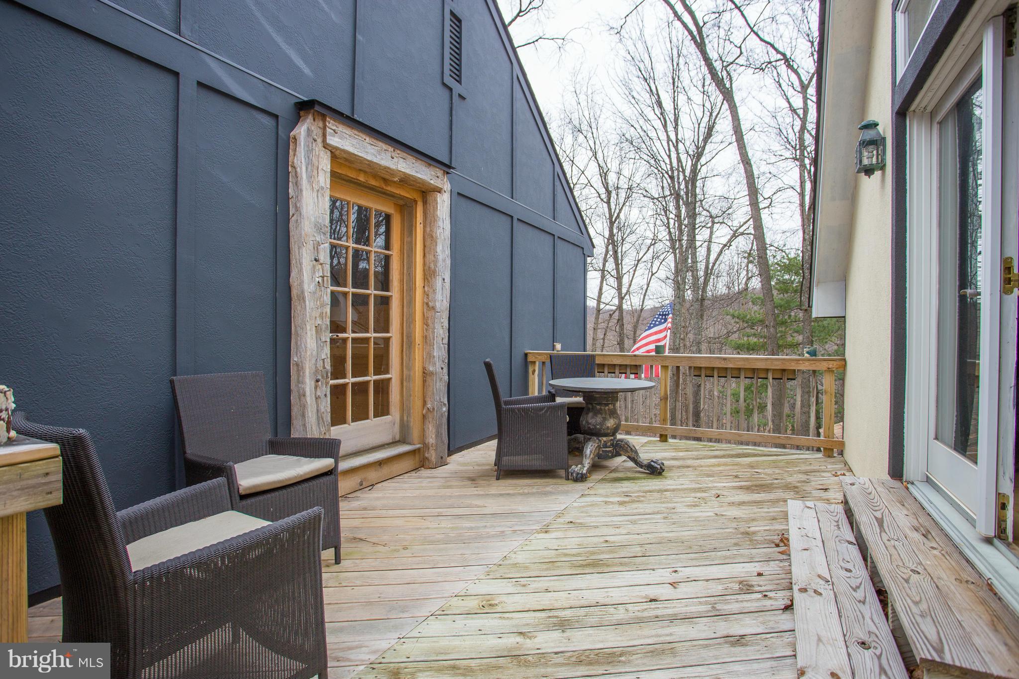 THE PLAINS - Residential