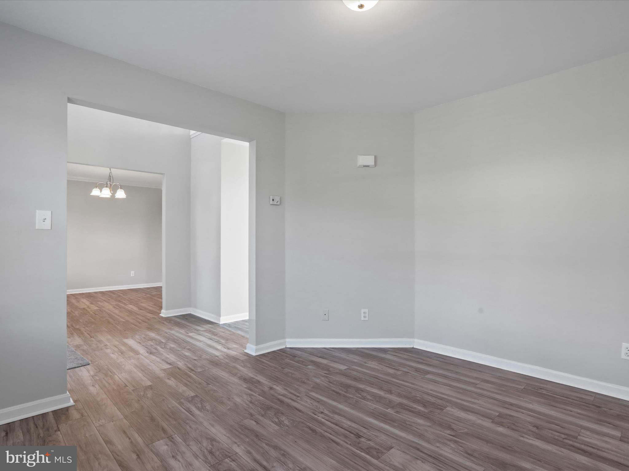 APPLE KNOLLS ESTATES - Residential