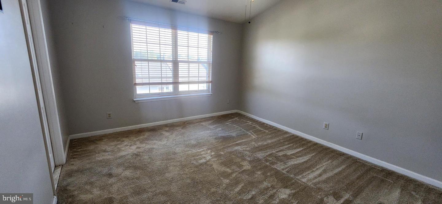 OAKHURST - Residential Lease