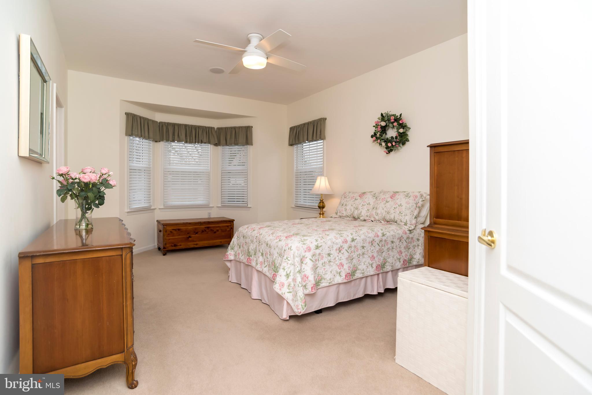 LEGACY OAKS - Residential