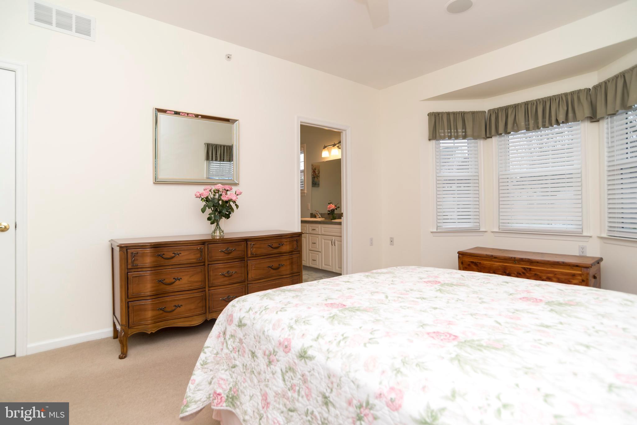 LEGACY OAKS - Residential
