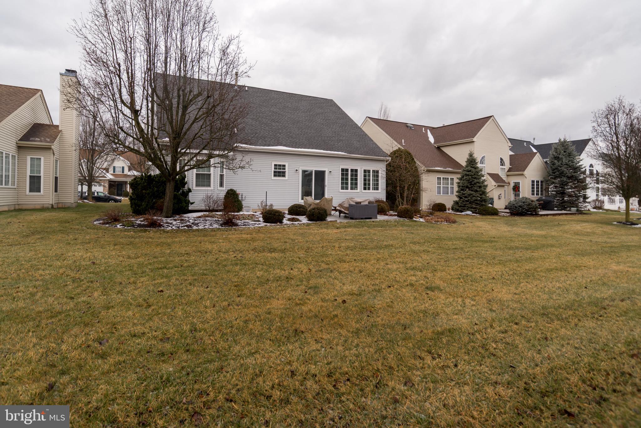 LEGACY OAKS - Residential