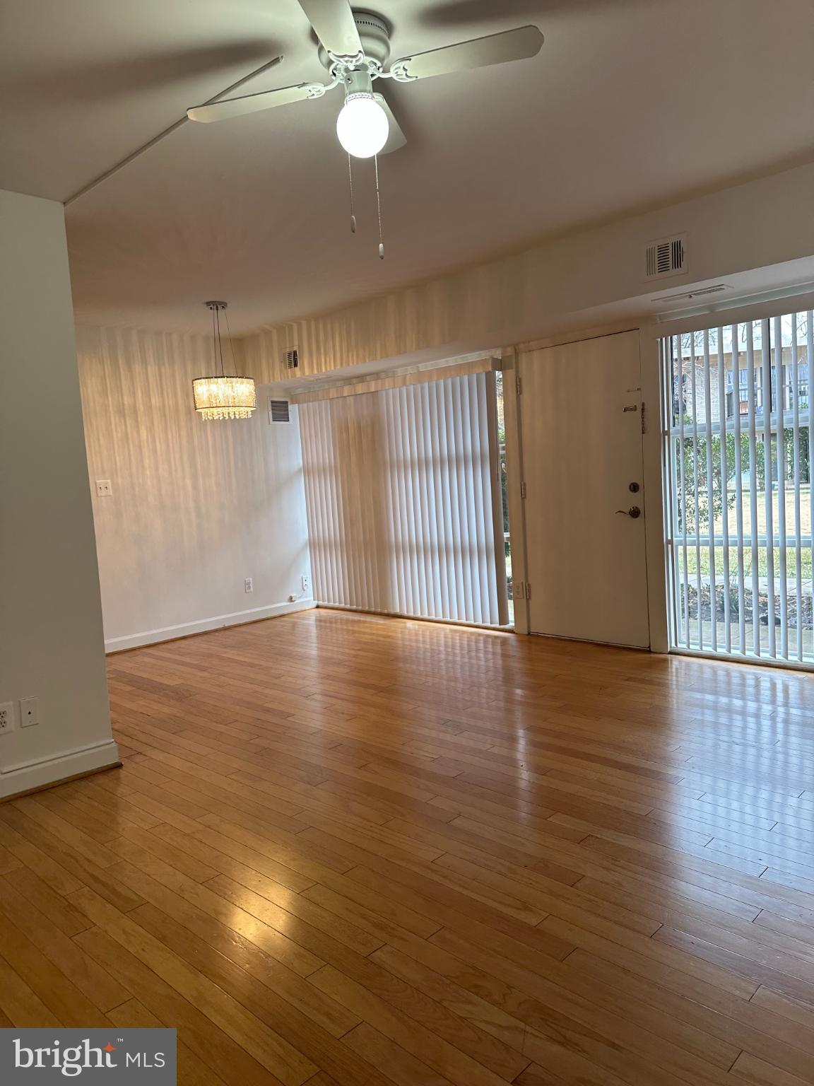 4933 AMERICANA DRIVE 108