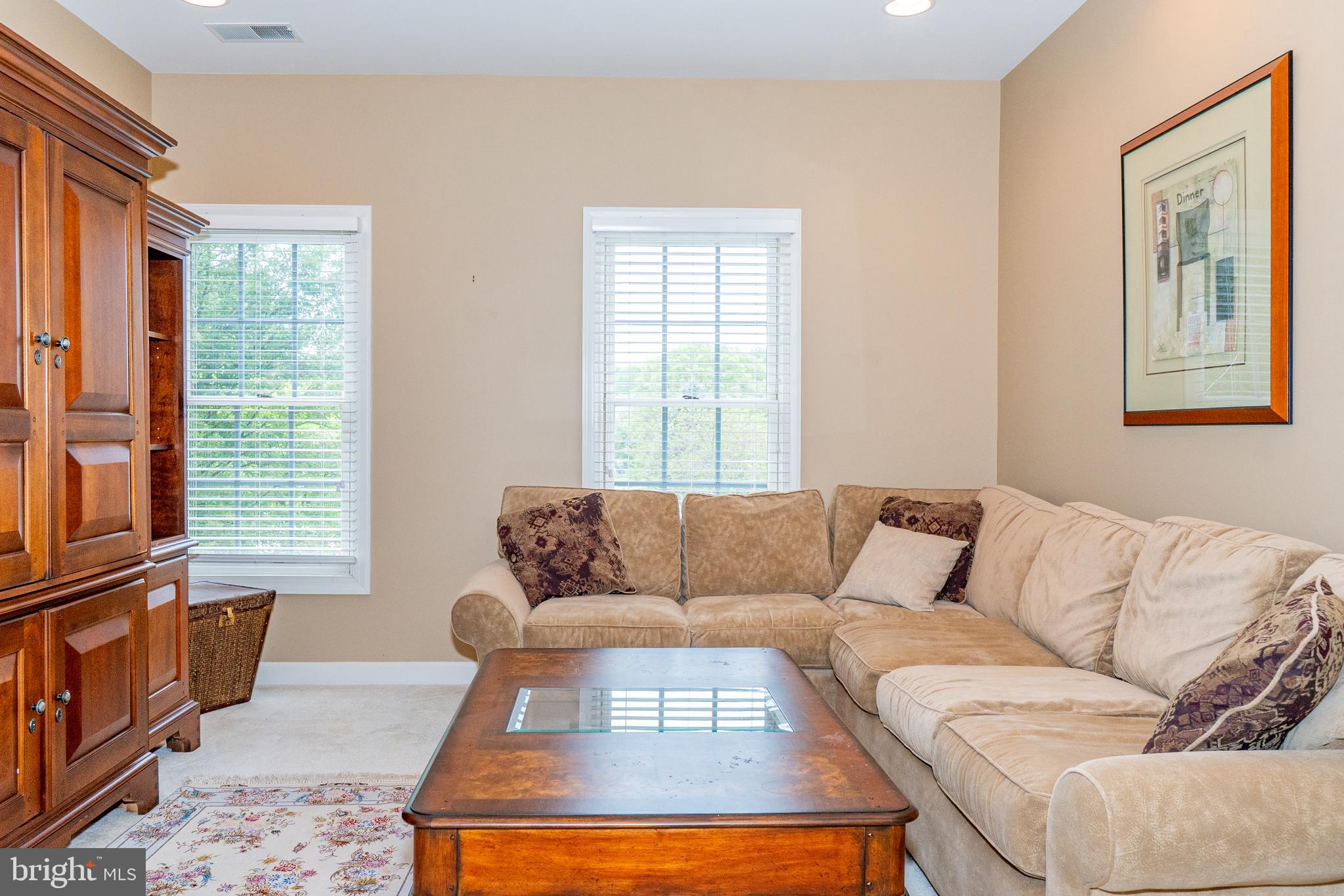 JENIFER RIDGE - Residential