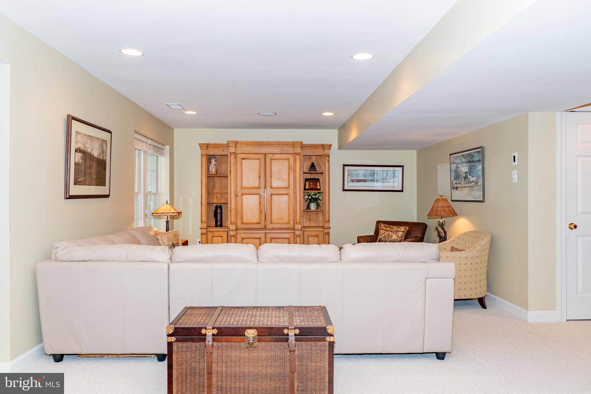 JENIFER RIDGE - Residential