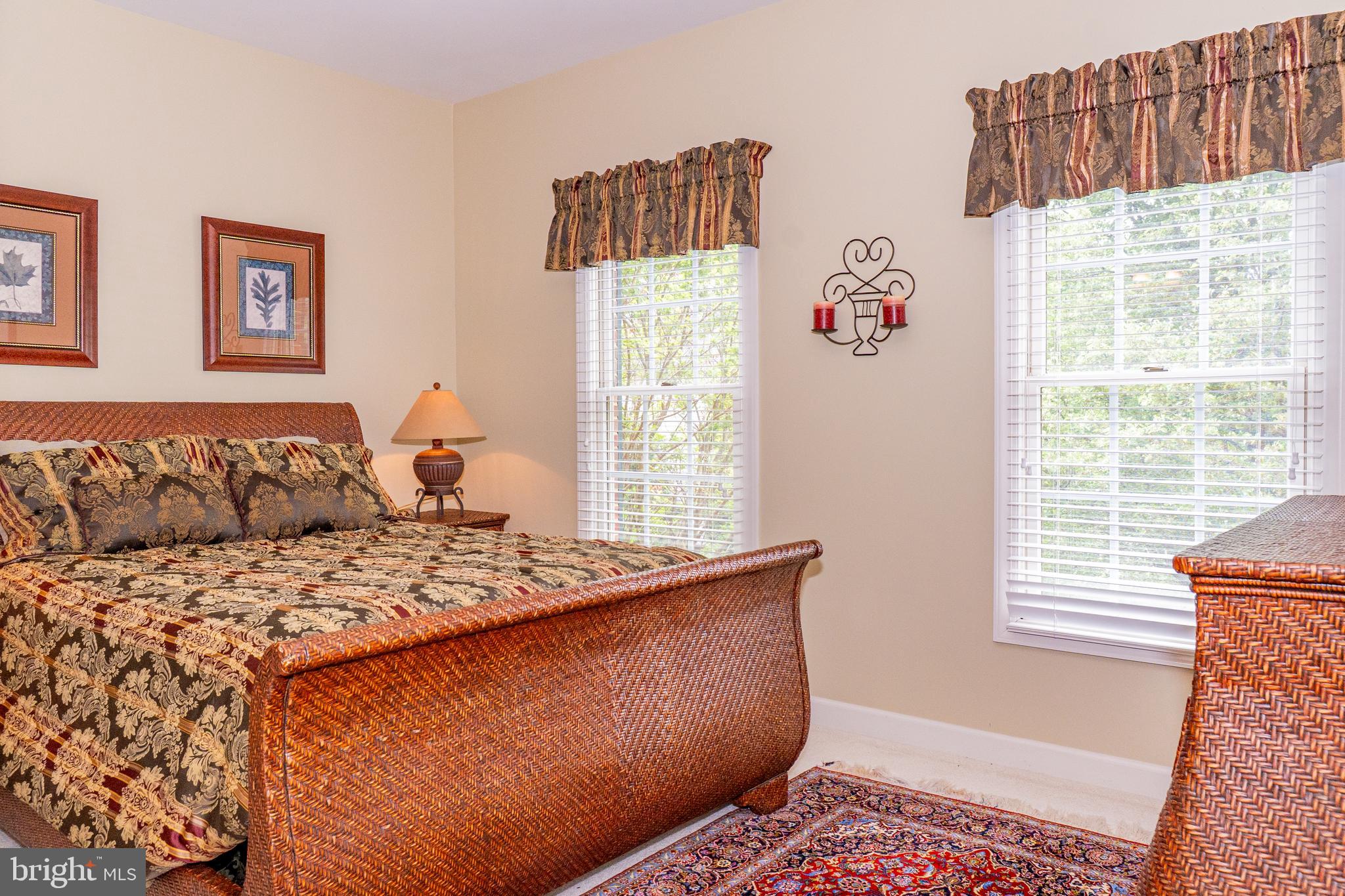 JENIFER RIDGE - Residential