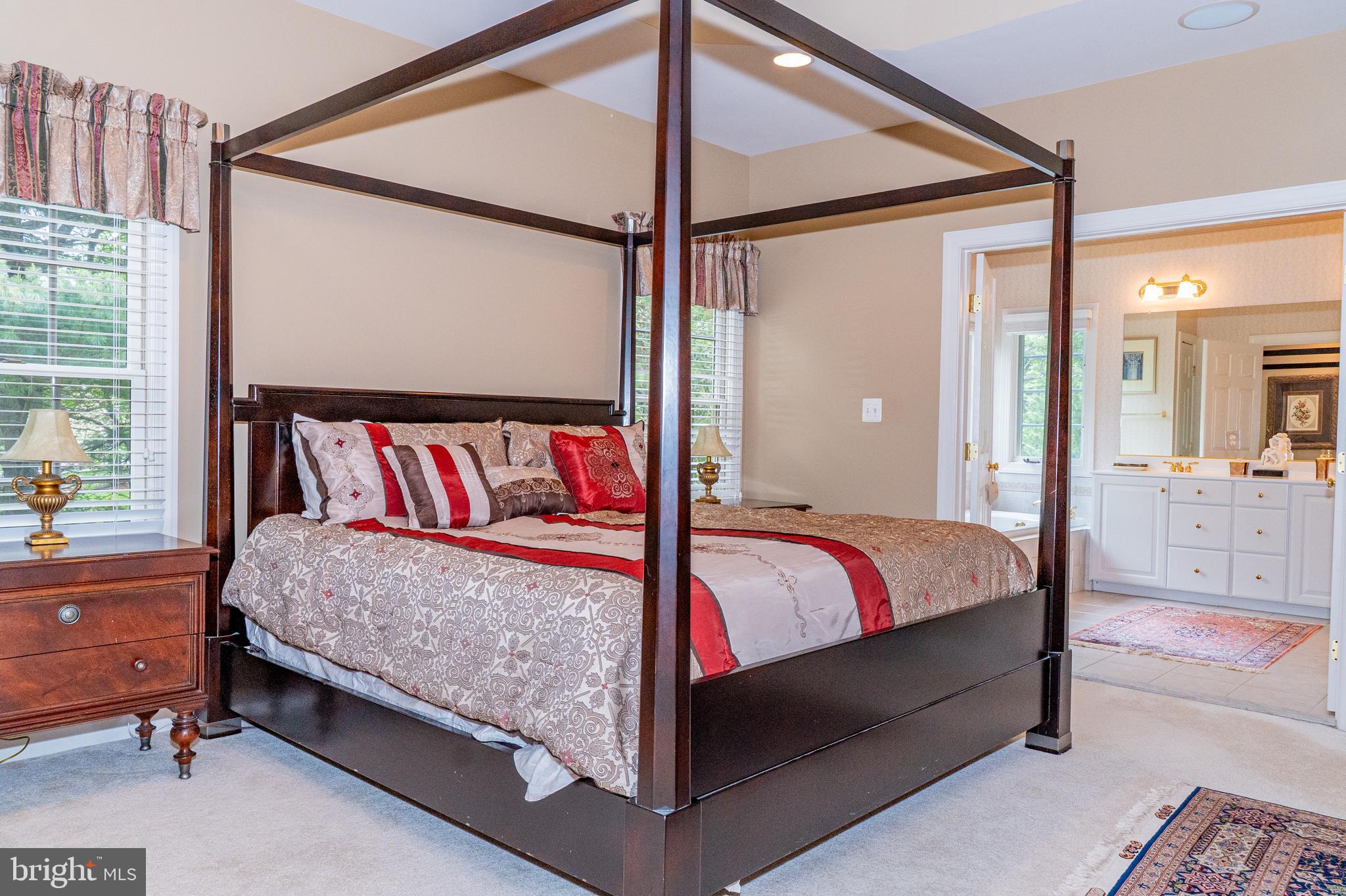 JENIFER RIDGE - Residential