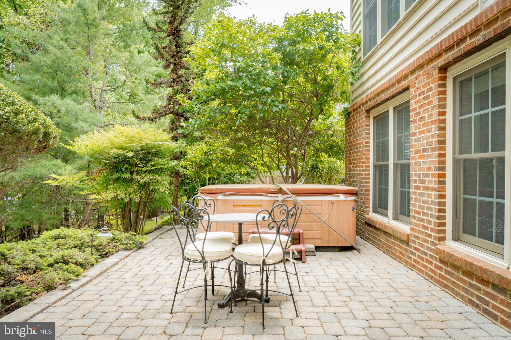 JENIFER RIDGE - Residential