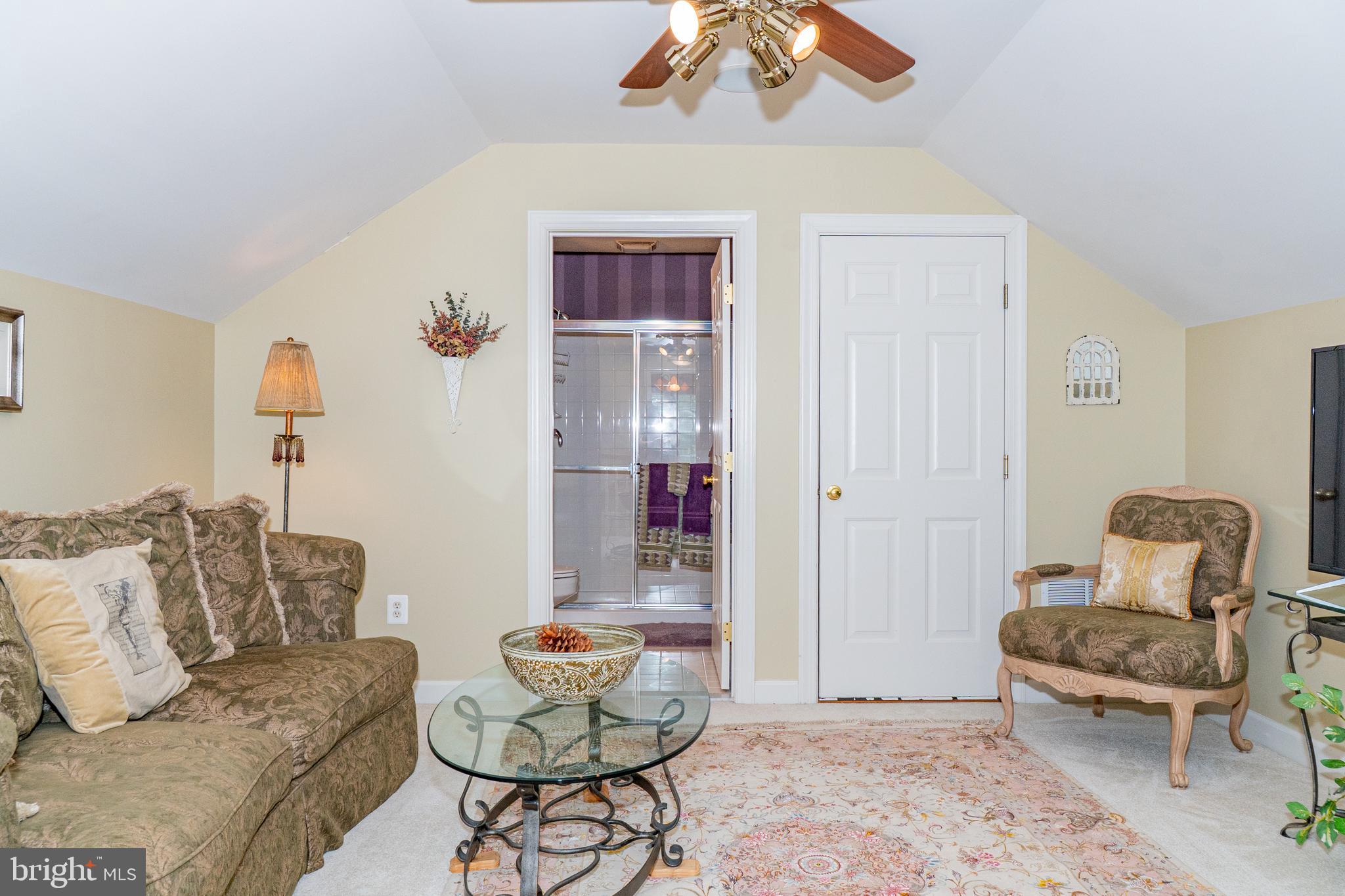 JENIFER RIDGE - Residential