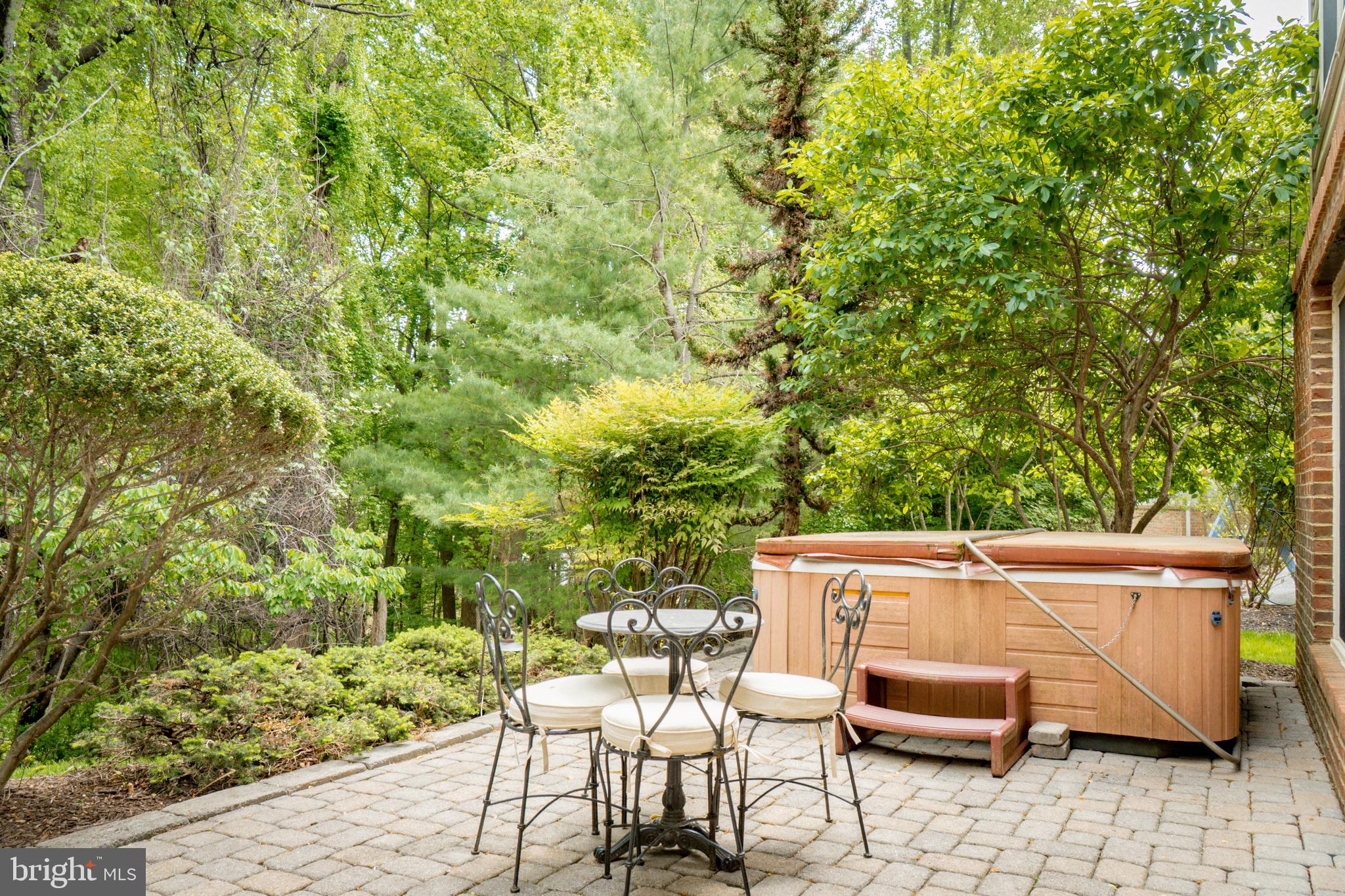 JENIFER RIDGE - Residential