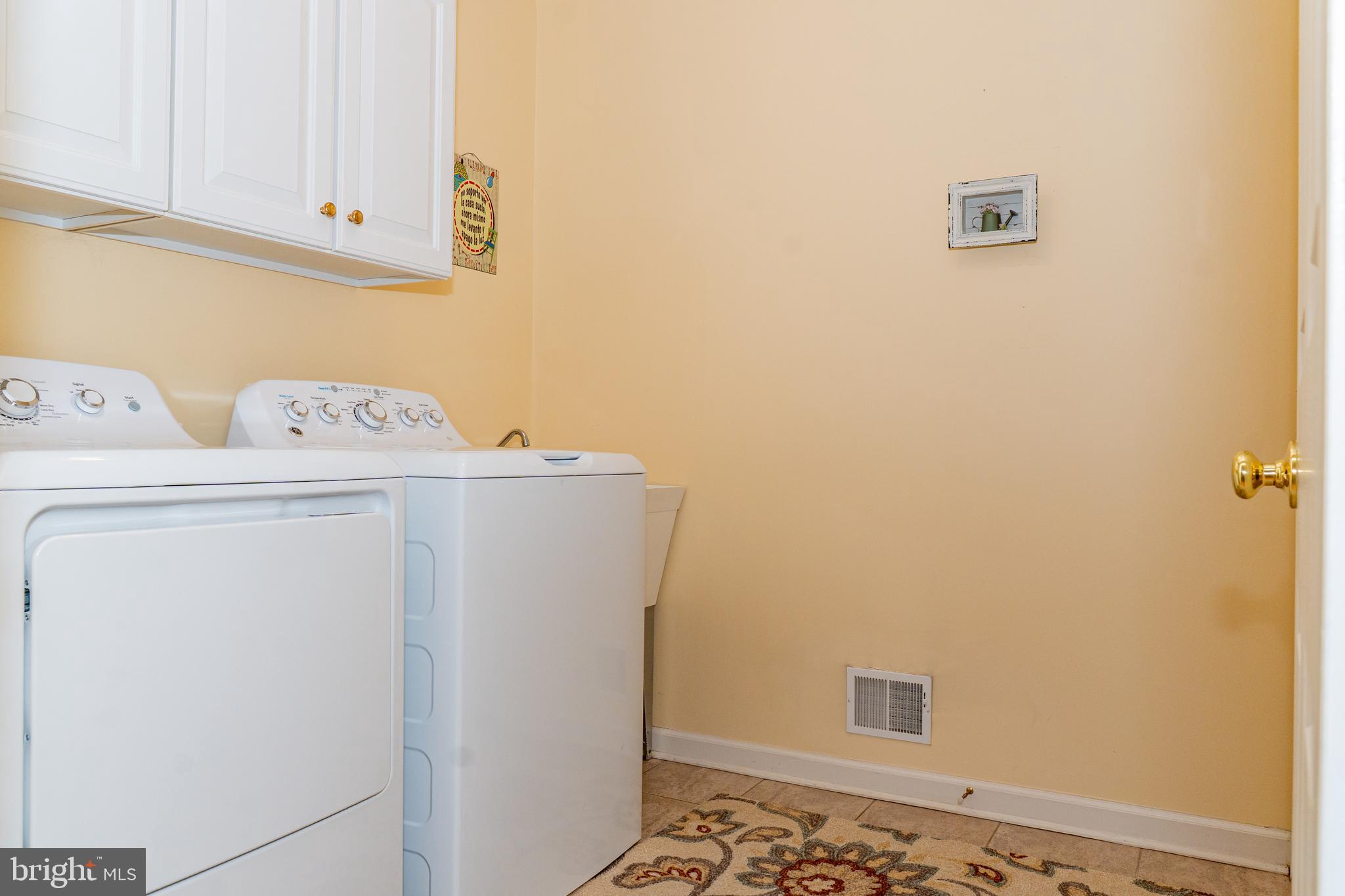 JENIFER RIDGE - Residential