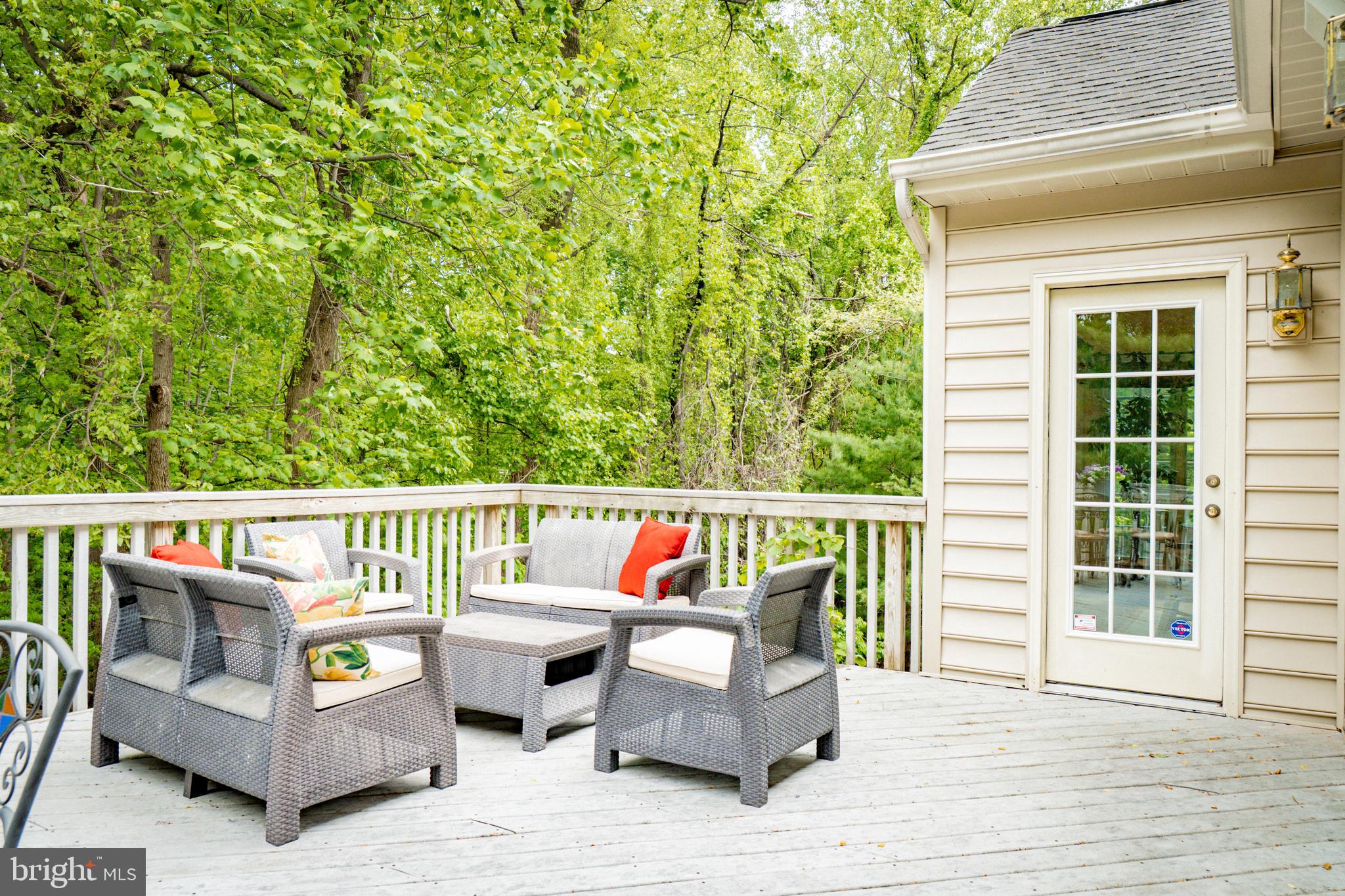 JENIFER RIDGE - Residential