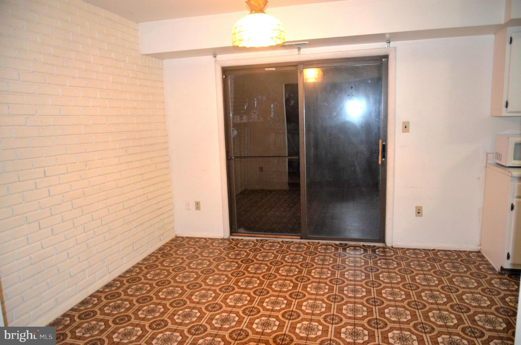 NEWBERRY - Residential Lease