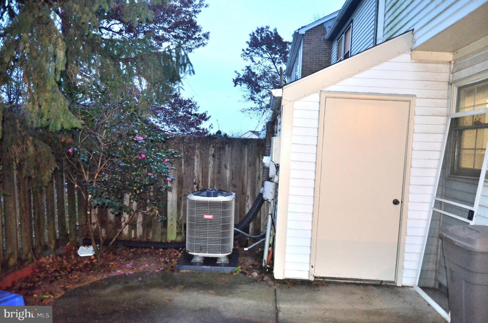 NEWBERRY - Residential Lease