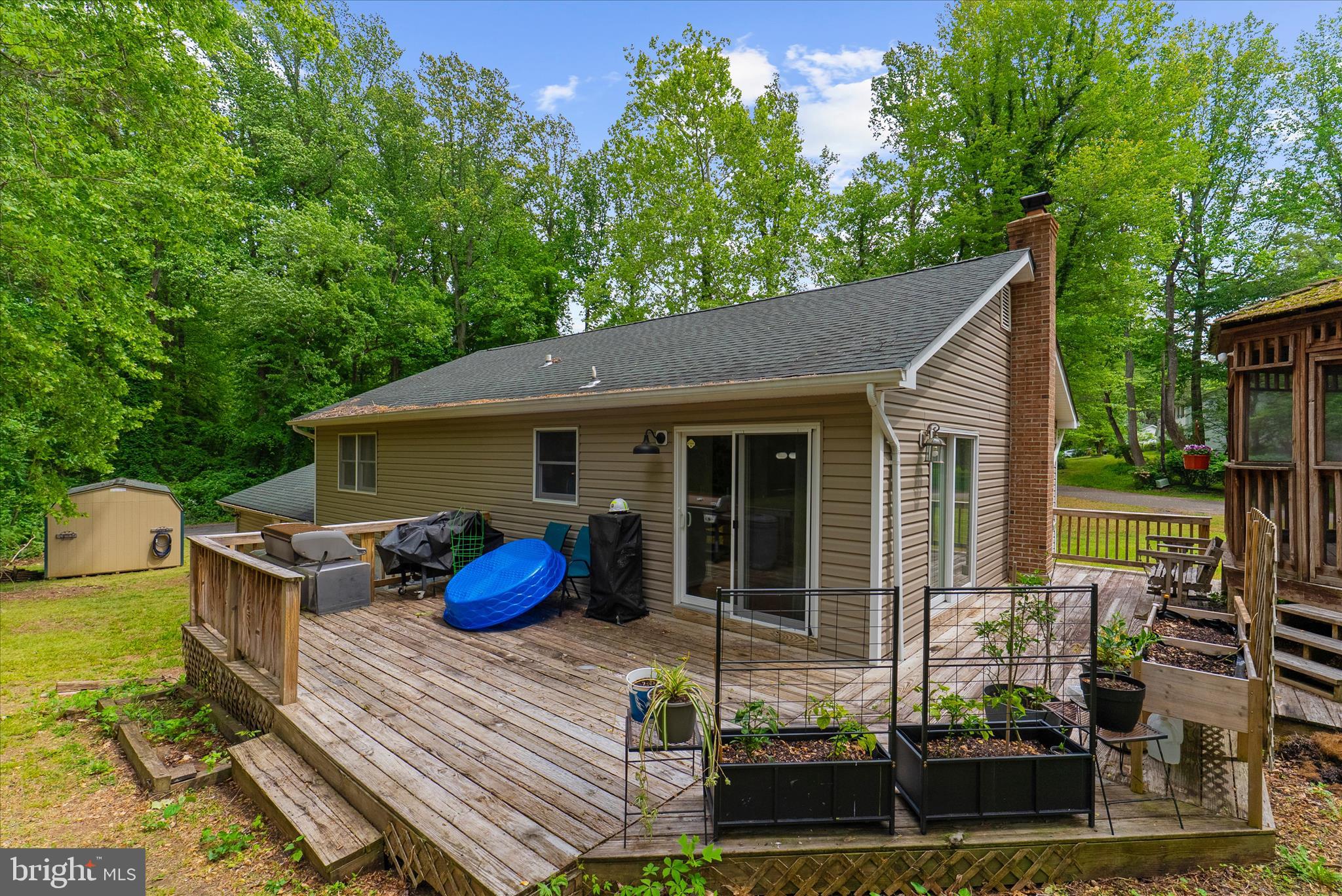 FLAG HARBOR HEIGHTS - Residential