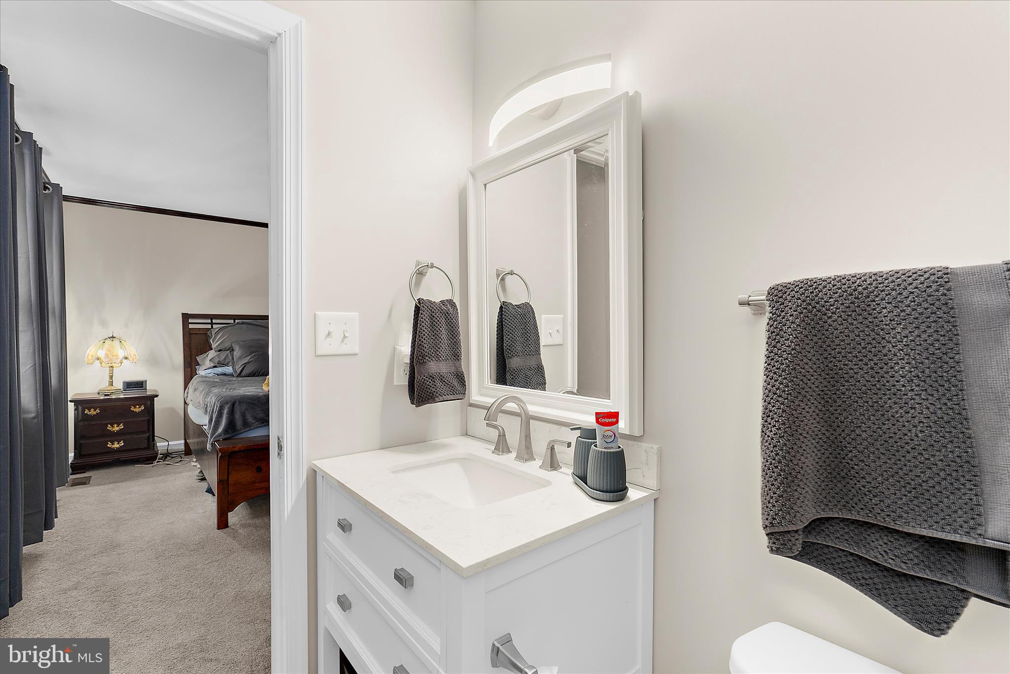 FLAG HARBOR HEIGHTS - Residential