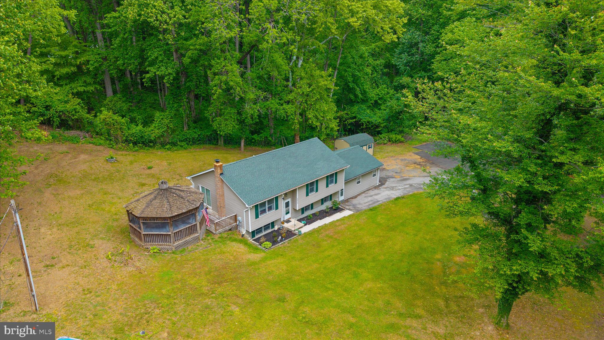 FLAG HARBOR HEIGHTS - Residential