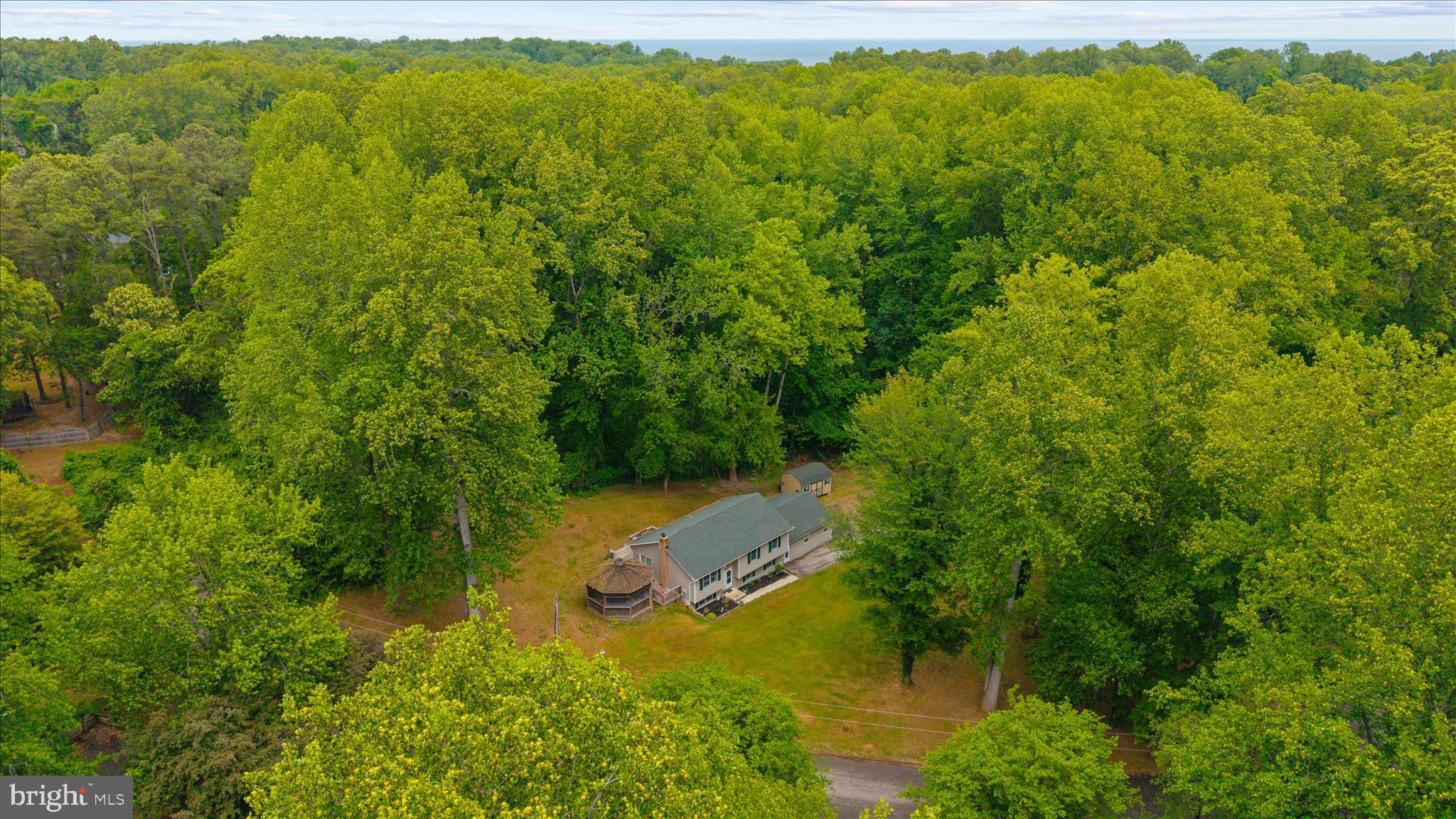 FLAG HARBOR HEIGHTS - Residential