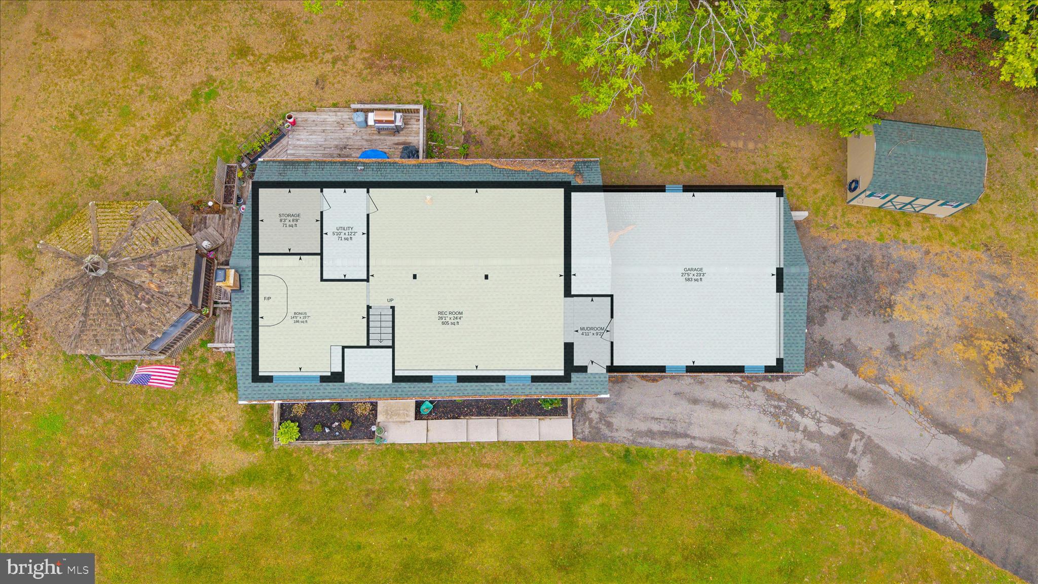 FLAG HARBOR HEIGHTS - Residential