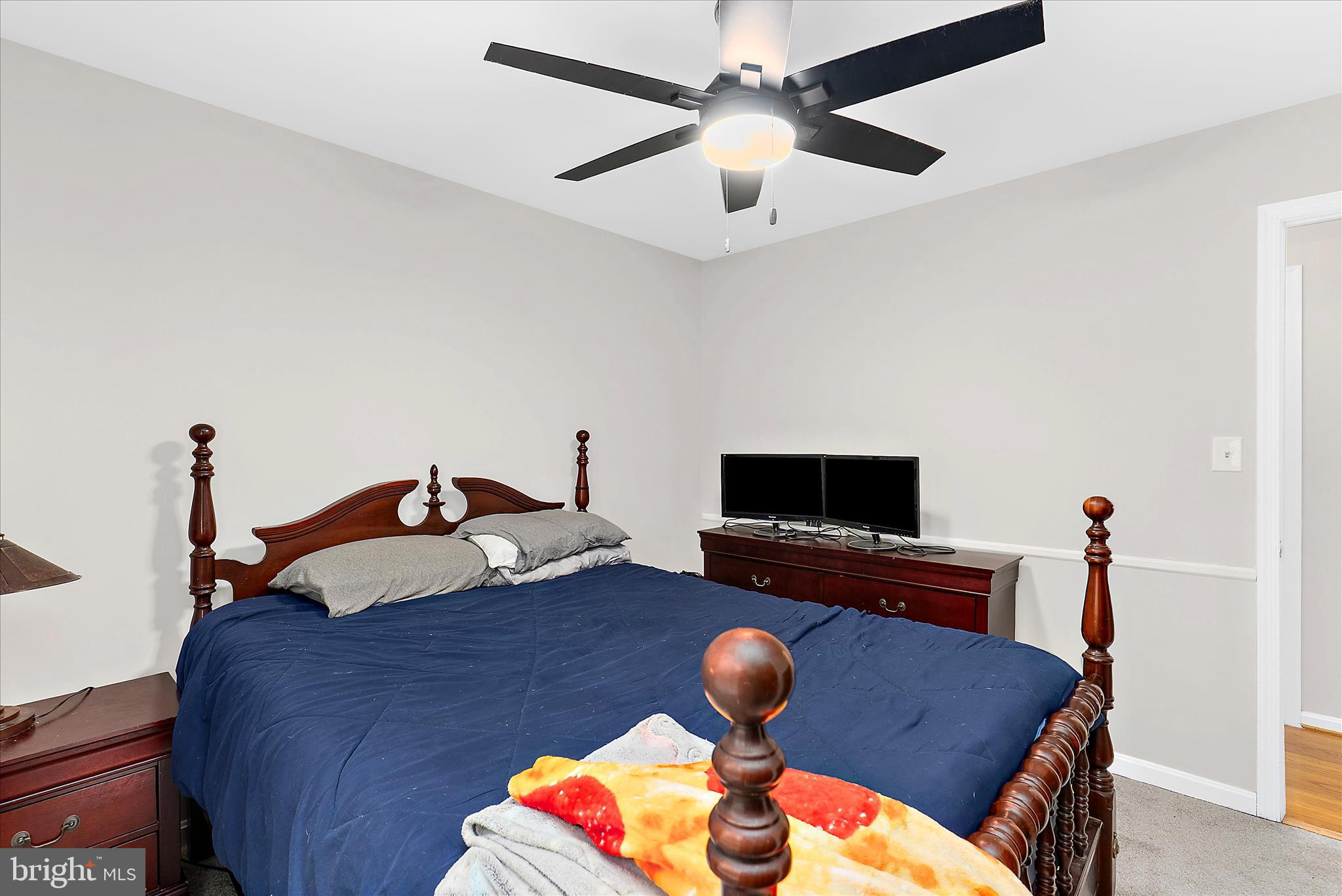 FLAG HARBOR HEIGHTS - Residential