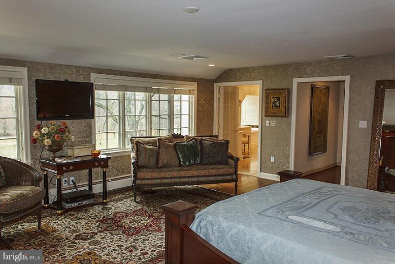 LANCASTER COUNTRY CLUB - Residential