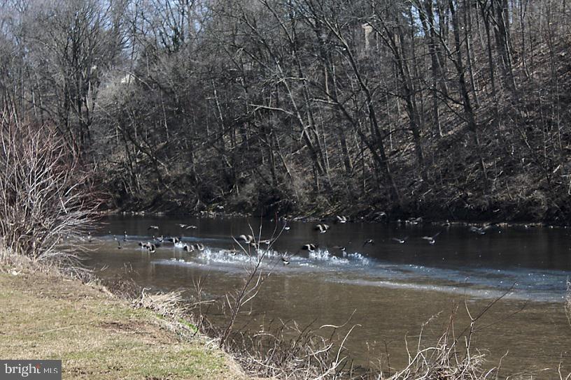 LANCASTER COUNTRY CLUB - Residential