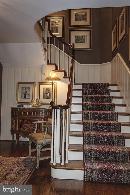 LANCASTER COUNTRY CLUB - Residential