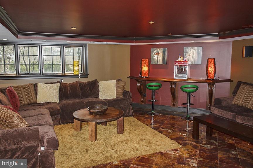 LANCASTER COUNTRY CLUB - Residential