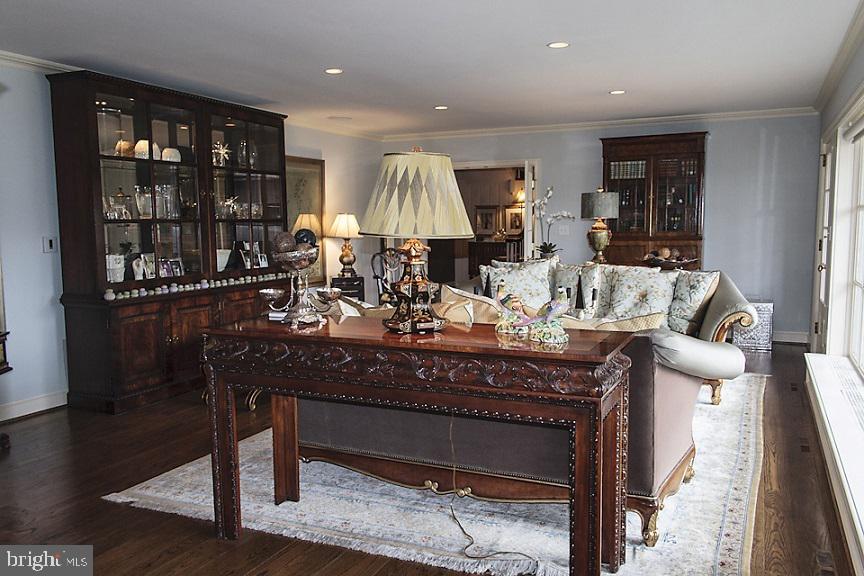 LANCASTER COUNTRY CLUB - Residential