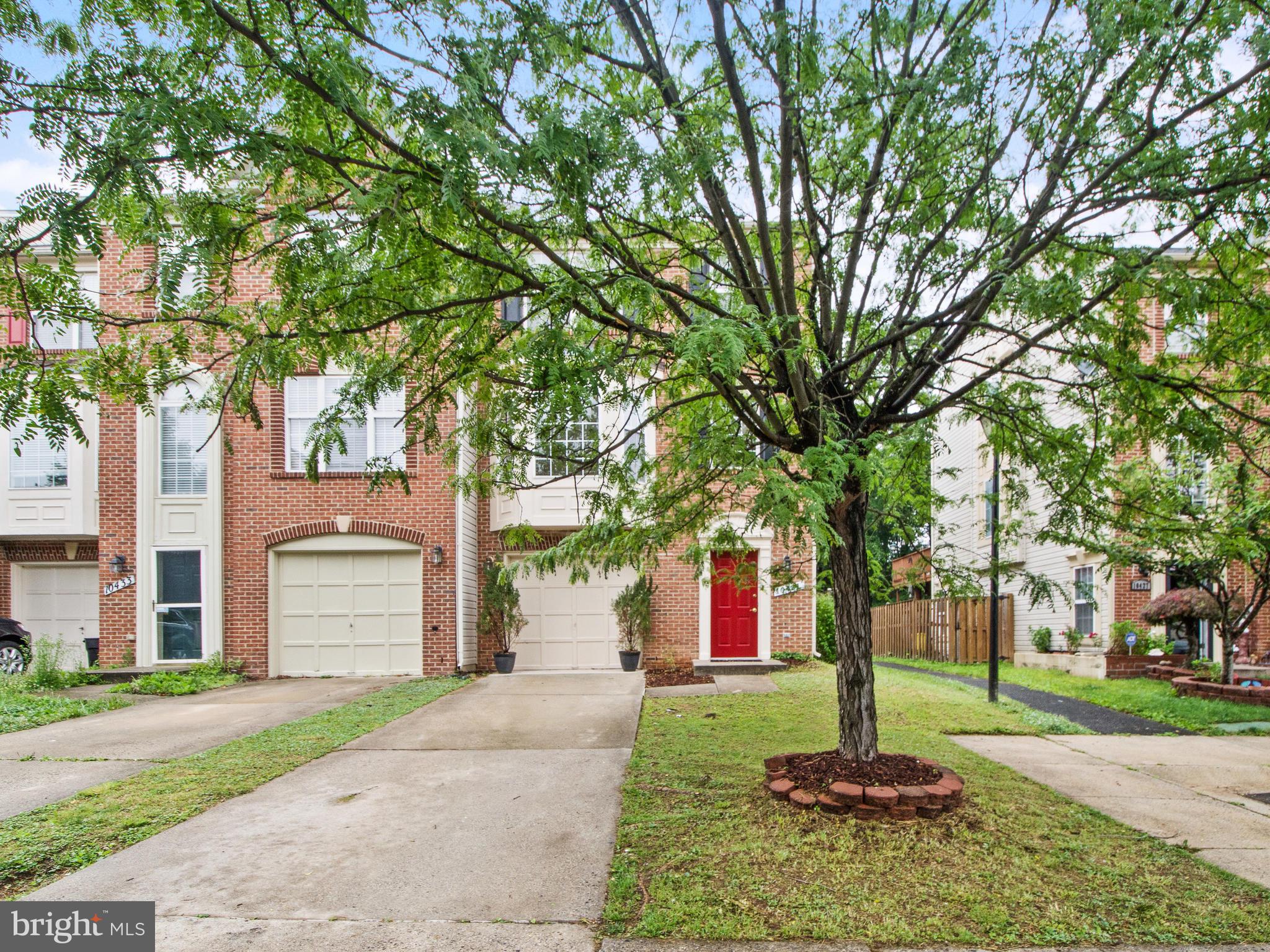 WILLOWS OF POTOMAC - Residential