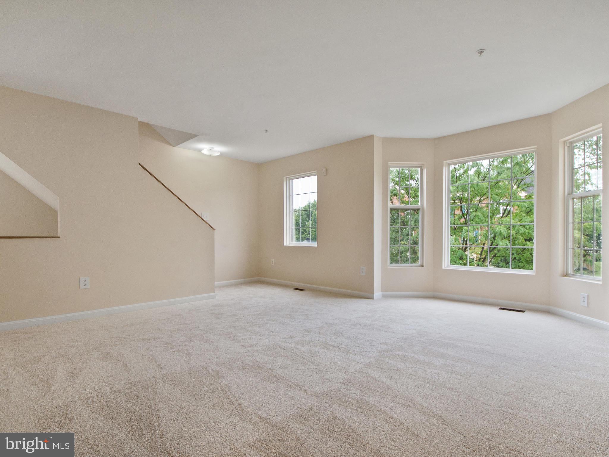 WILLOWS OF POTOMAC - Residential