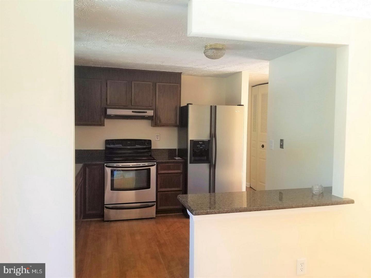 WEST OX CLUSTER - Residential Lease