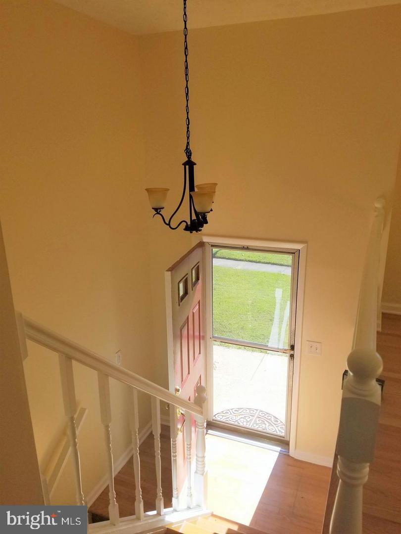 WEST OX CLUSTER - Residential Lease