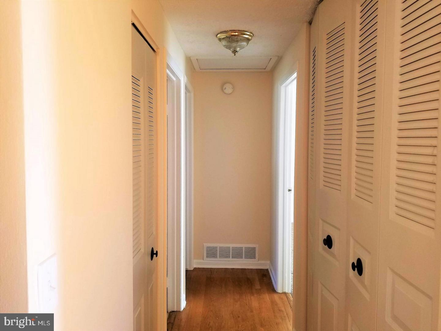 WEST OX CLUSTER - Residential Lease