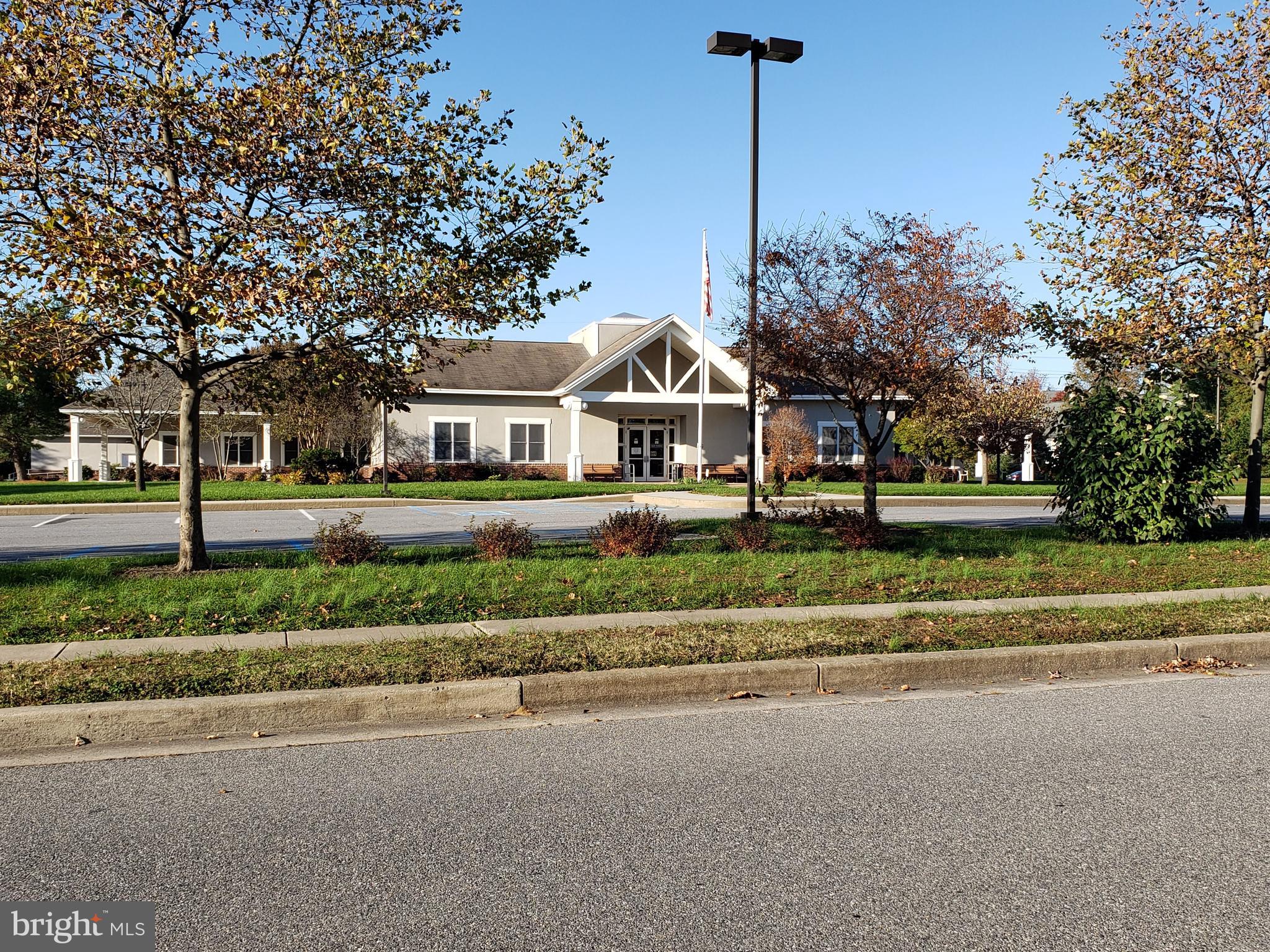 VILLAGE OF FOUNTAINVIEW - Residential