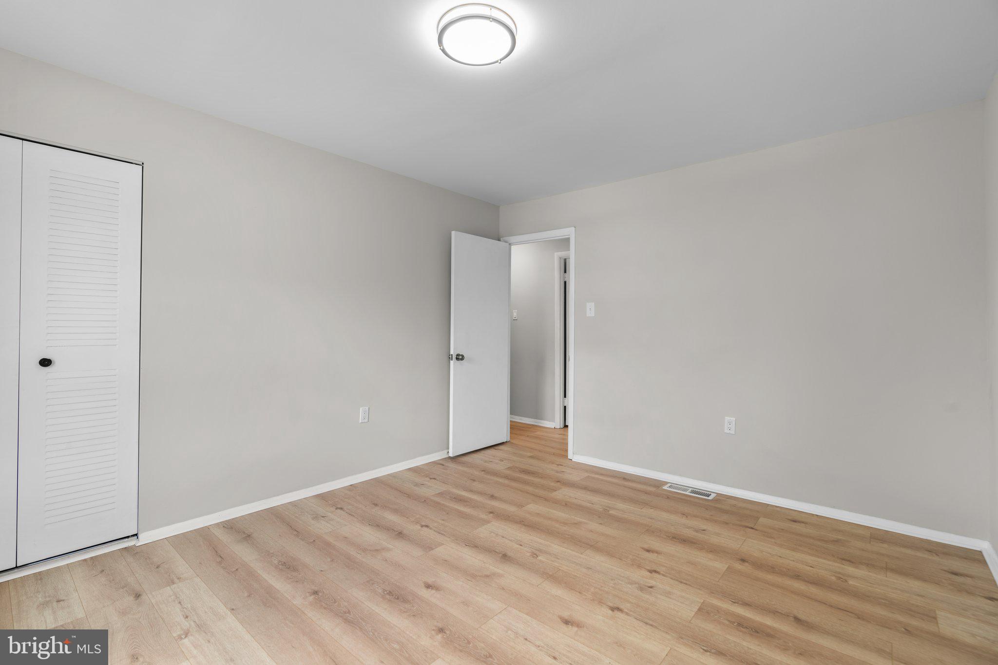 THE PROVINCES - Residential