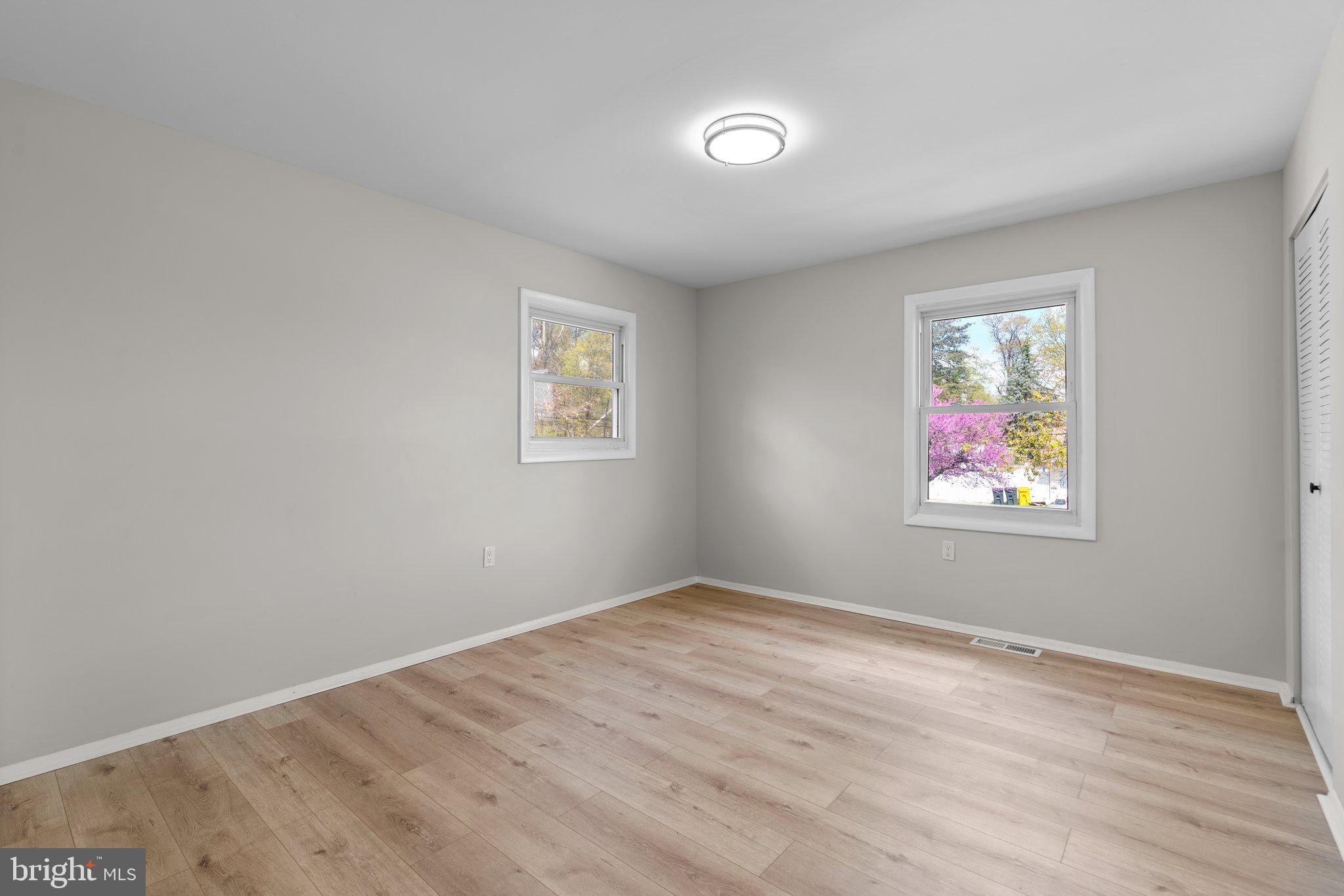 THE PROVINCES - Residential