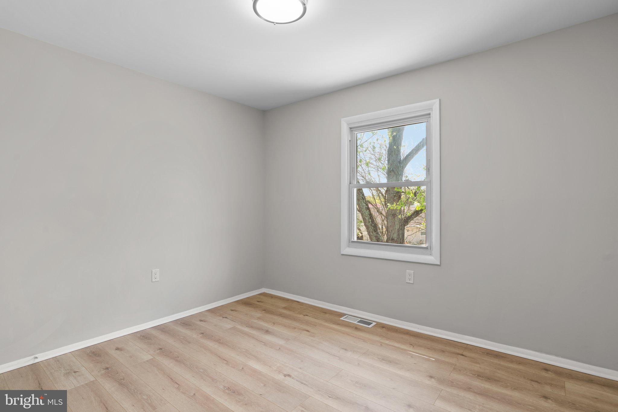 THE PROVINCES - Residential