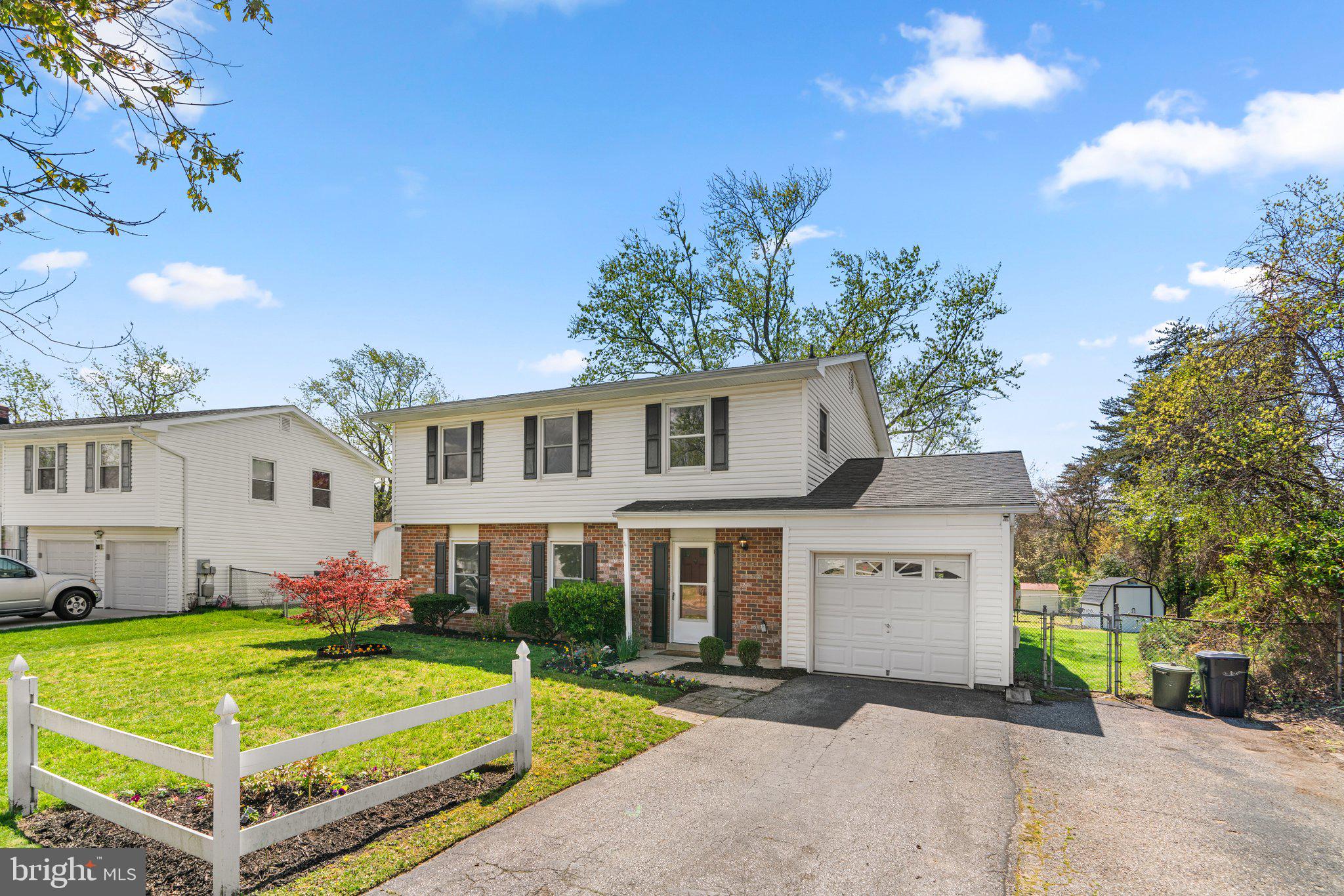 THE PROVINCES - Residential