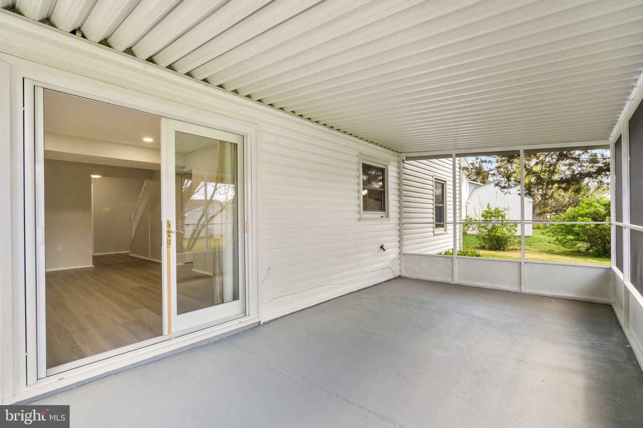 THE PROVINCES - Residential